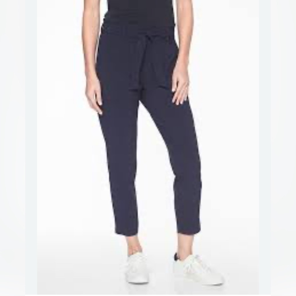 Athleta - Women’s Plaid‎ Belted Paper Bag Skyline Pant - Size 6 - Navy Blue